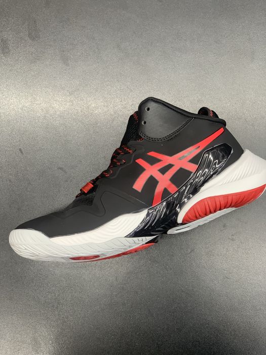 Кроссовки для волейбола