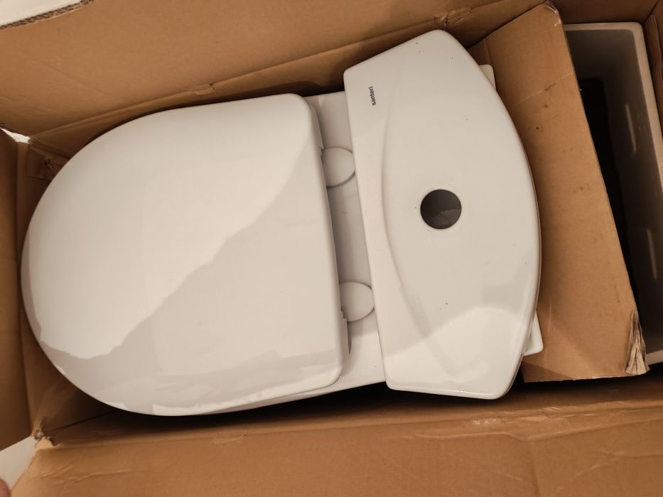 Продам хороший унитаз