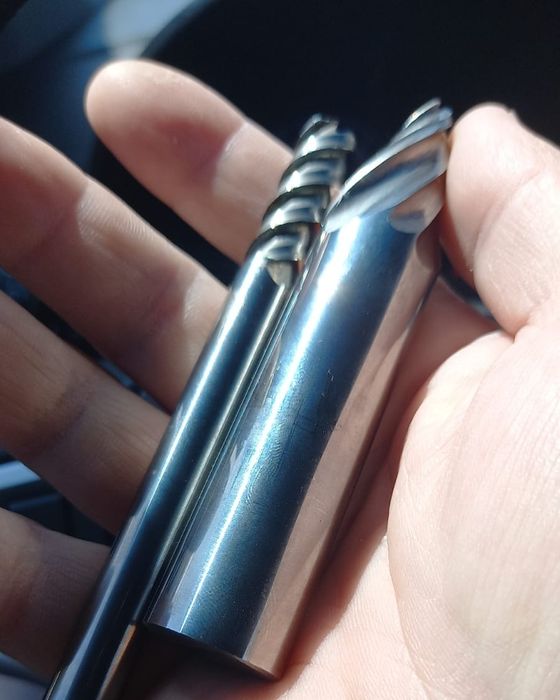 Нихром, олово,баббит,победит, никель , ферросплавы, быстрорез .