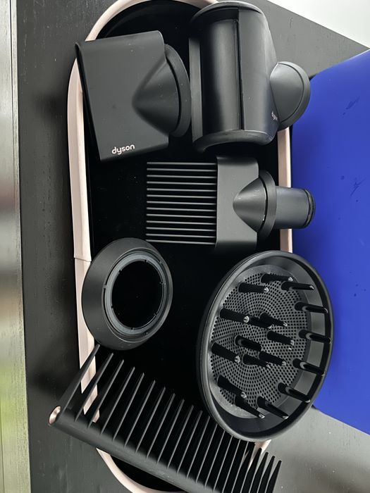 Uscator de par Dyson Supersonic