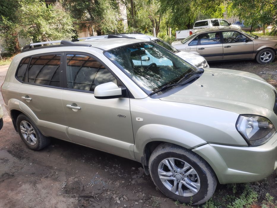 Продам Хундай Туксон 2007г.