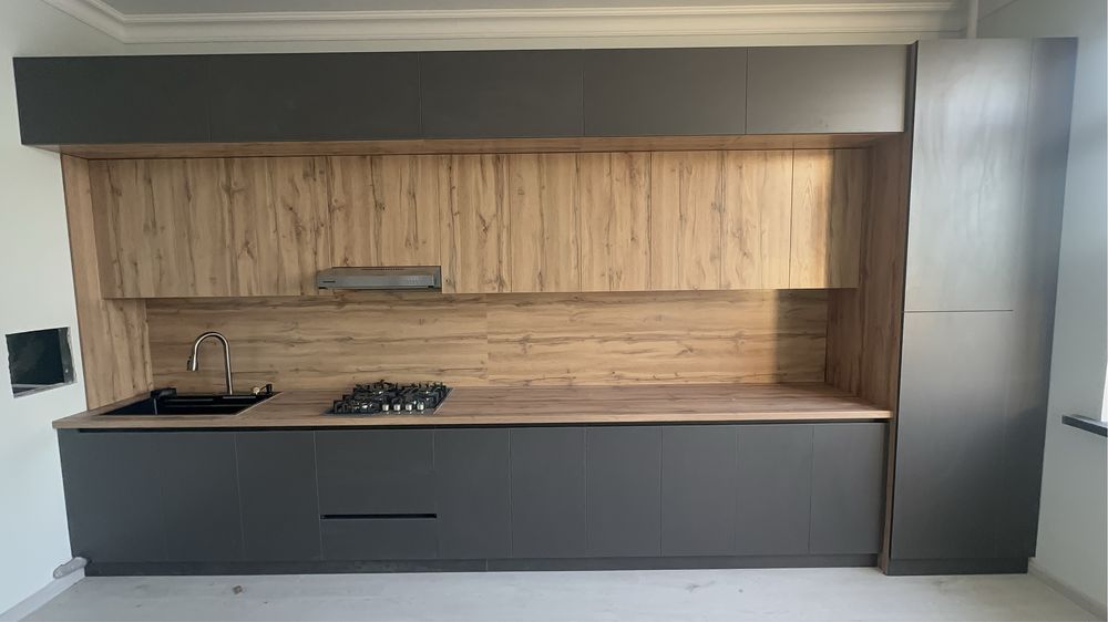 Кухонная мебель на заказ из крашенний мдф лукс мебель на заказ