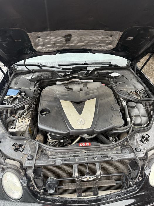 Мерцедес W211 E280  190кс  НА ЧАСТИ