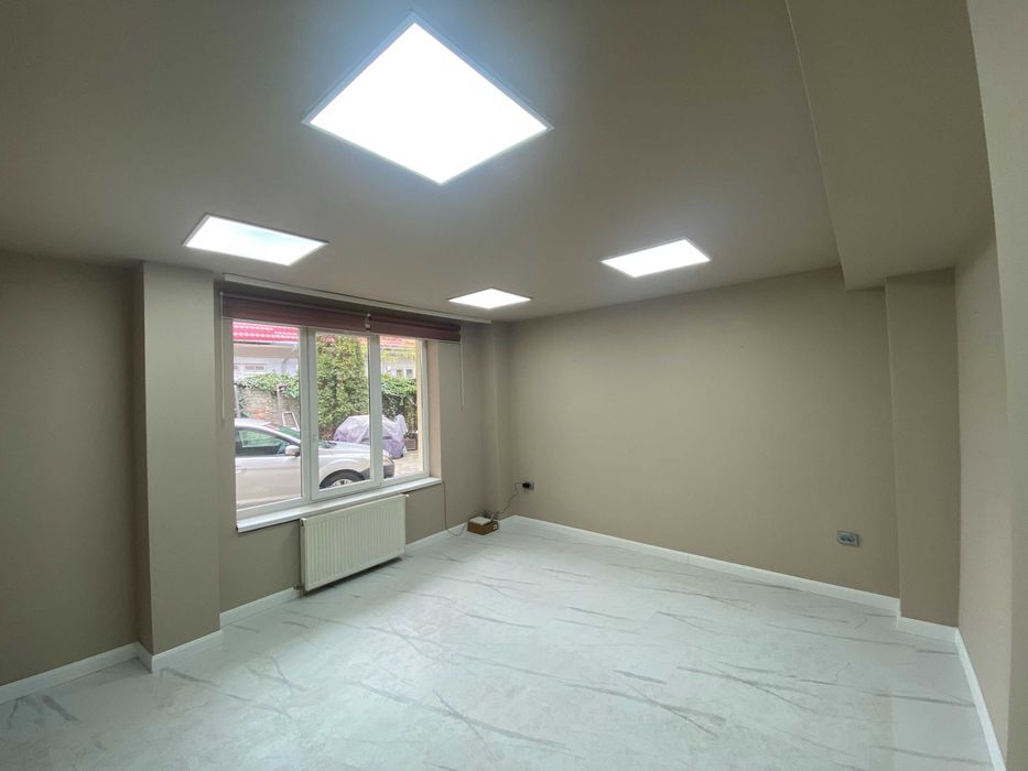 Spatiu de birou 50 mp str Decebal nr 5 Parter Cluj Parcare Centru