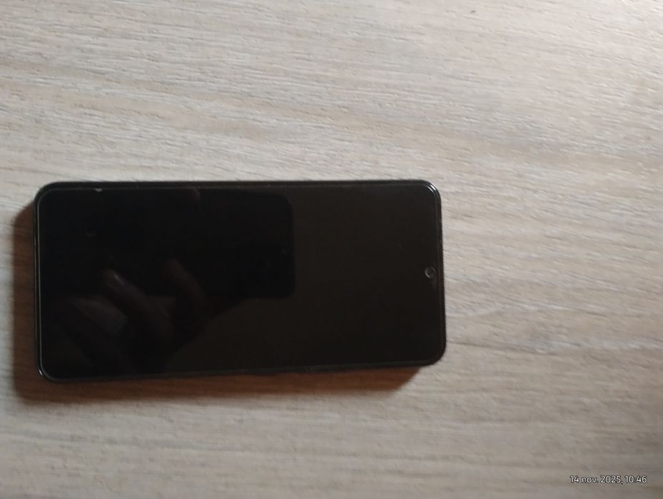 Se vinde Samsung s22 5G in stare impecabila folosit doar două luni