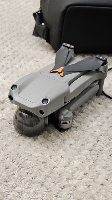 Продавам Dji Mavic Air 2s Fly more combo