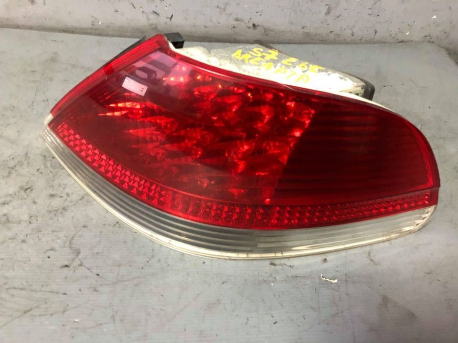 stop tripla dreapta bmw seria 7 e65