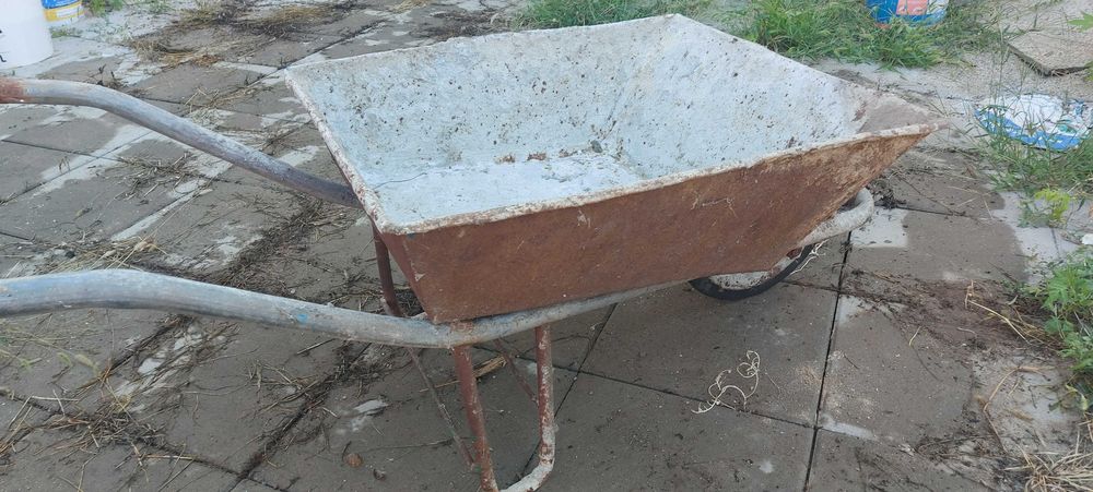 Vand roaba solida pt constructii