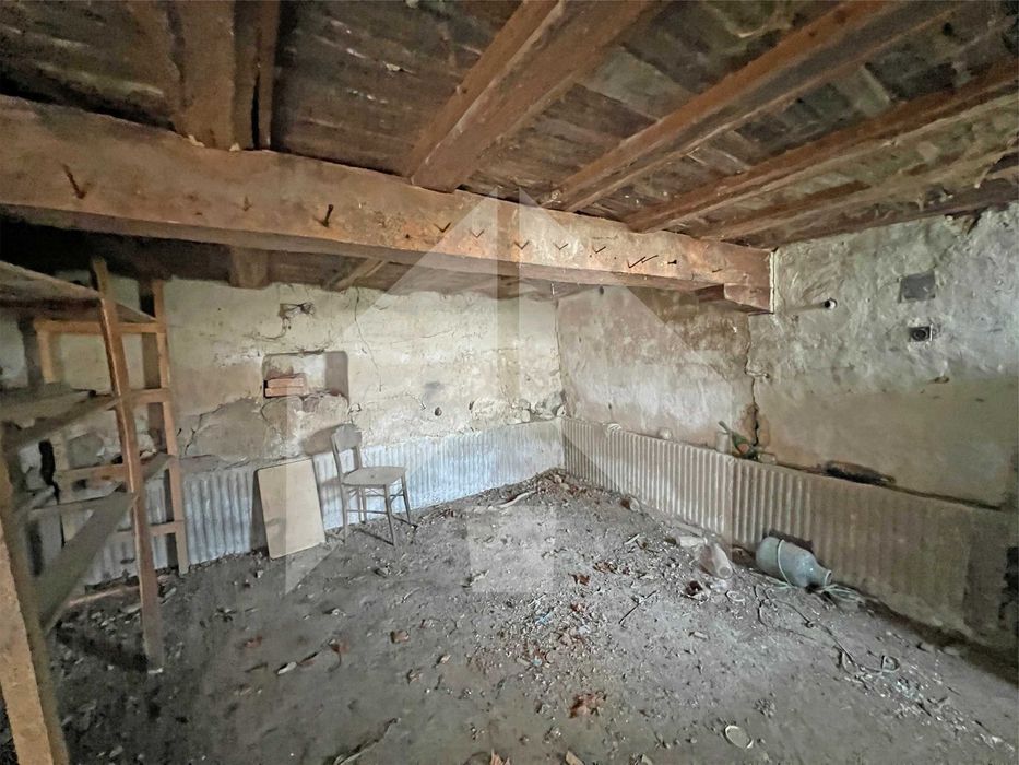 Продава се Къща в с. Мараш, Област Шумен - 169 кв.м за 377 €/кв.м - Снимка #16