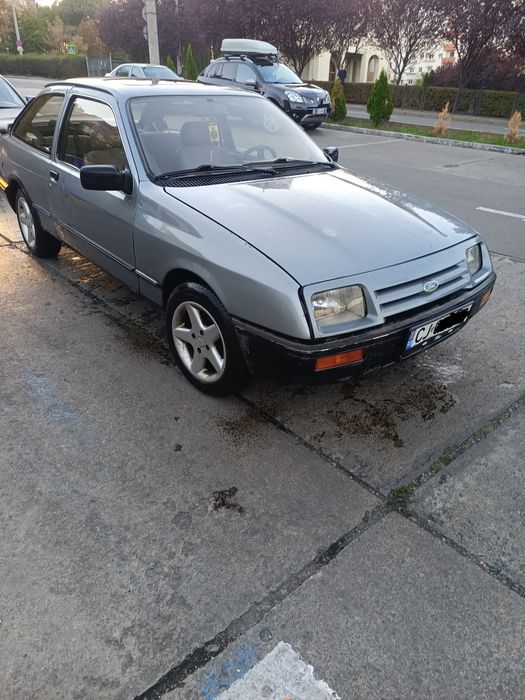 Ford Sierra Mk1 86 2.3 diesel hatchback