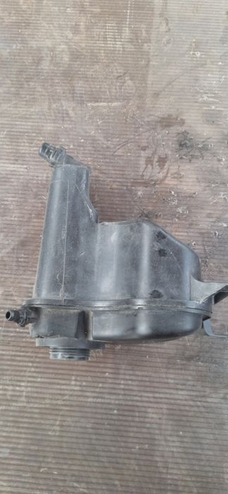 Казанче за антифриз BMW E90 2.5I