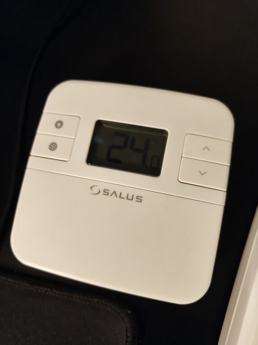 Termostat wireless Salus pentru centrala