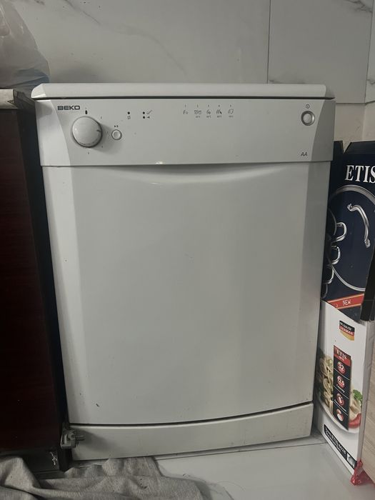 Продам посудмоечную машину