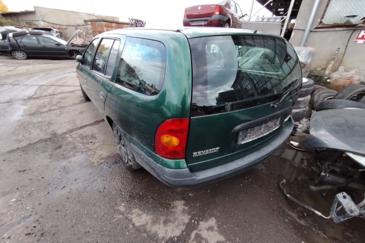 Hayon / Haion cu luneta Renault Megane 2000 1.6 MT (107 hp)