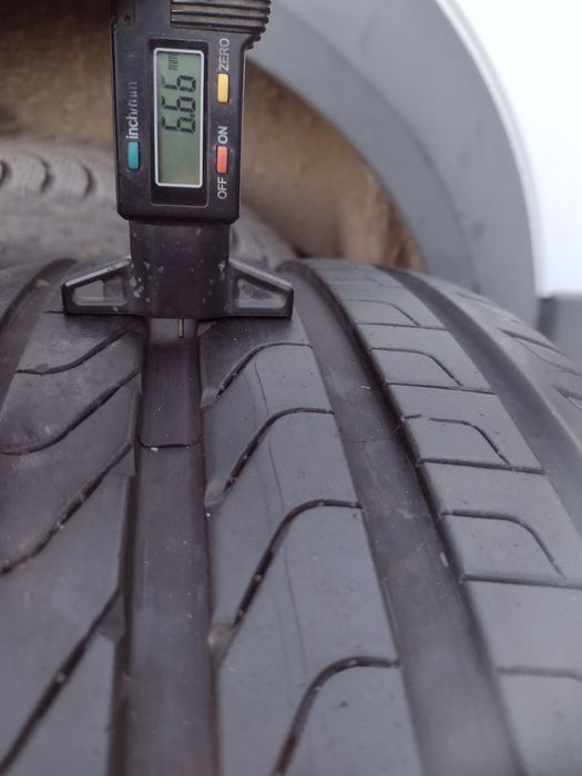 Топ състояние 2бр.245/40/19 Pirelli P7 dot0920 RSC