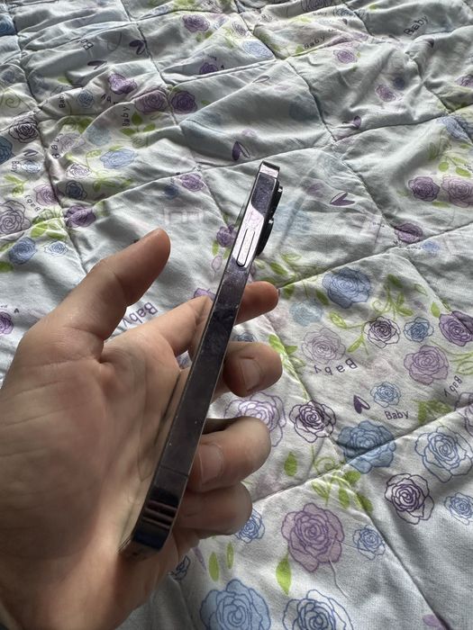 срочно продам 14 про 256гб