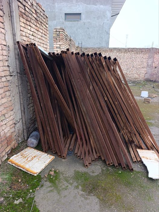 Срочно металлическая ферма сотилади