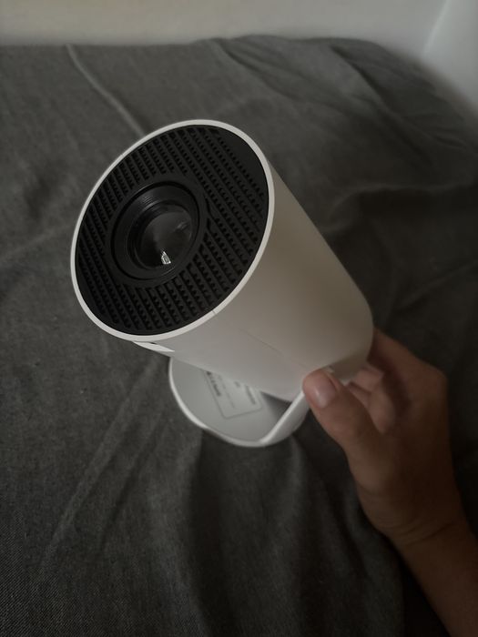 Videoproiector portabil