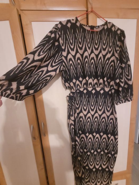 Платье вечернее нарядное