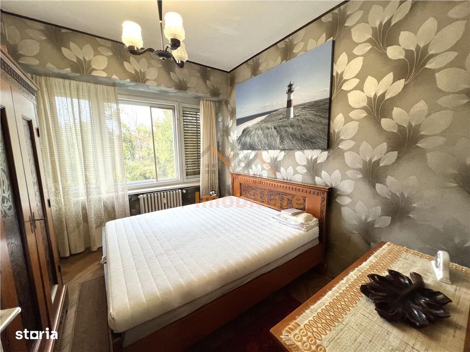 Apartament Cu 3 Camere | De Inchiriat | Piata 1 Decembrie