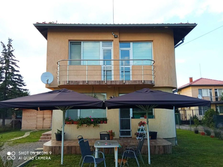 Платнища за чадъри, сенници, перголи