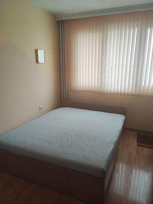 Дава се под наем Двустаен апартамент в Бургас, Славейков - 65 кв.м за 306 € - Снимка #5