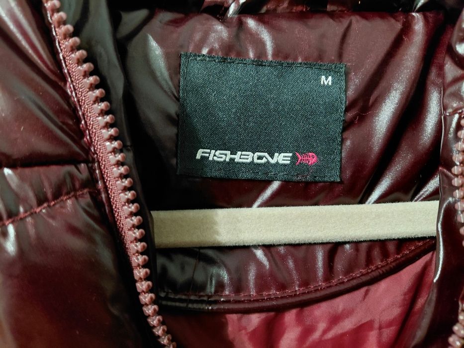 Яке Fishbone размер М в отлично състояние