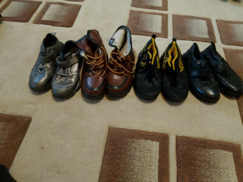 Сапожки обувь туфли кроссы