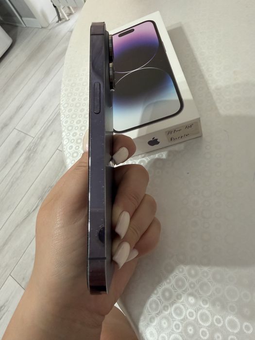 Продам iphone 14 pro purple