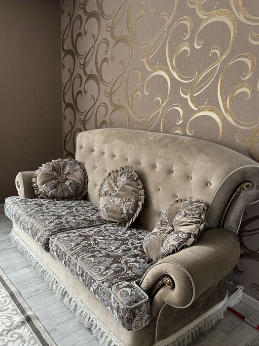 Диван, серо-коричневый