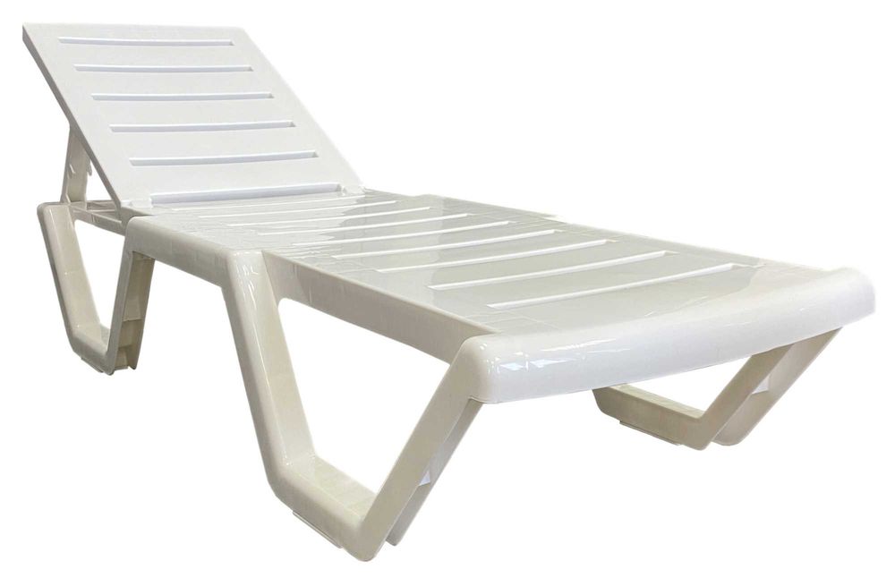 Шезлонг пластиковый, Беларусь. Доставка