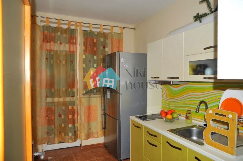 4-стаен в Варна-Зимно кино Тракия площ 96 цена 175000