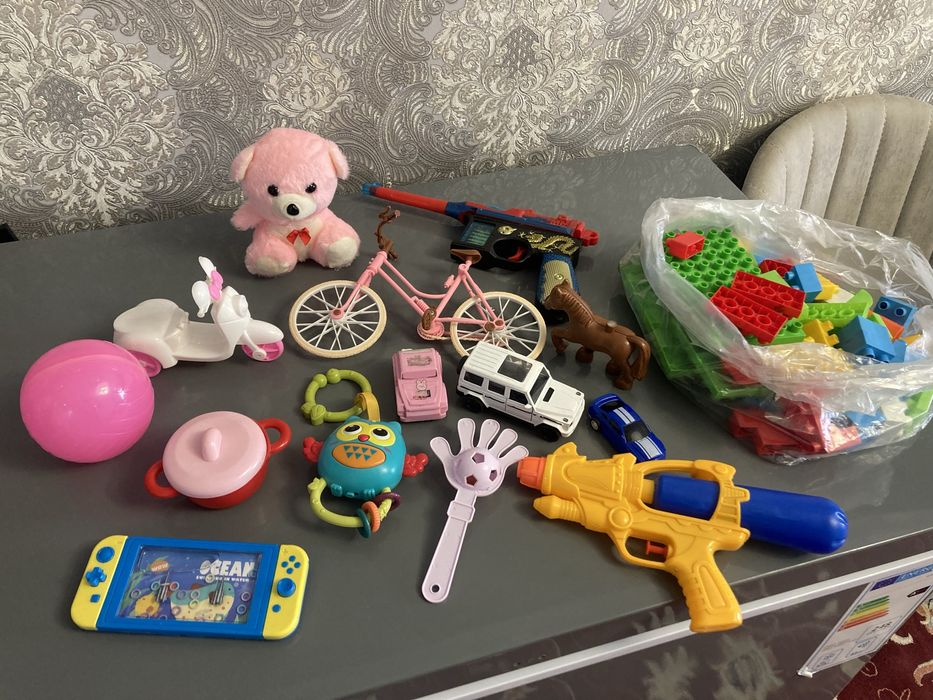 Продам Игрушки всё 4500тг