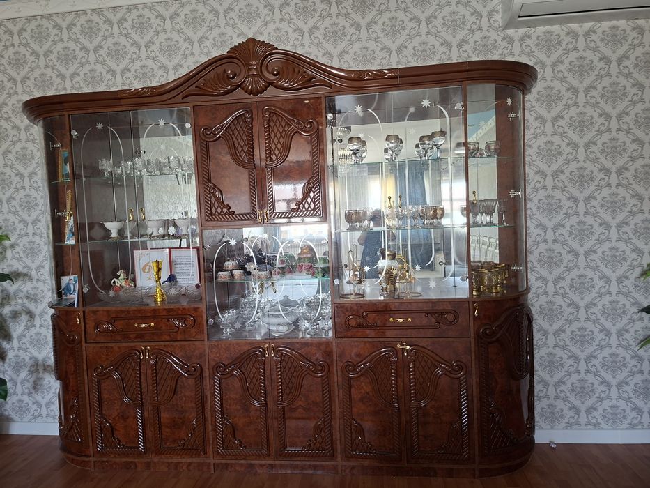 Гостевой сервант