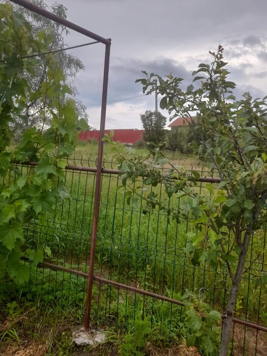 Casă de vânzare!