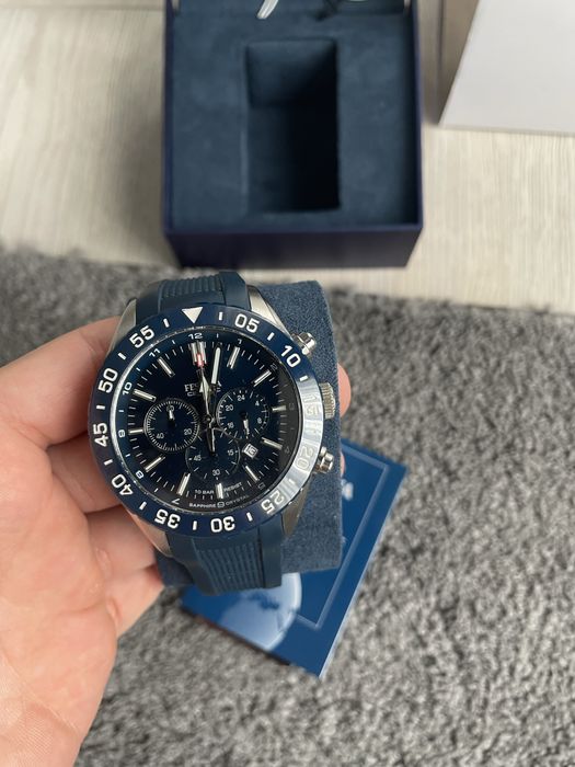 Часовник FESTINA