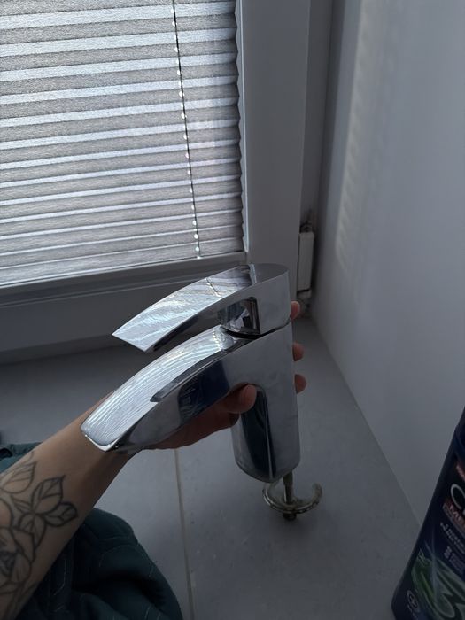 Продам смеситель от iddis