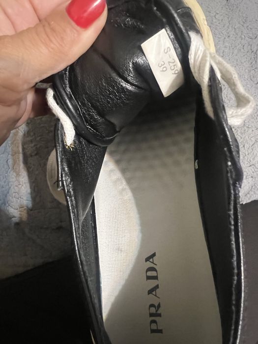 Кеды кожаные Prada
