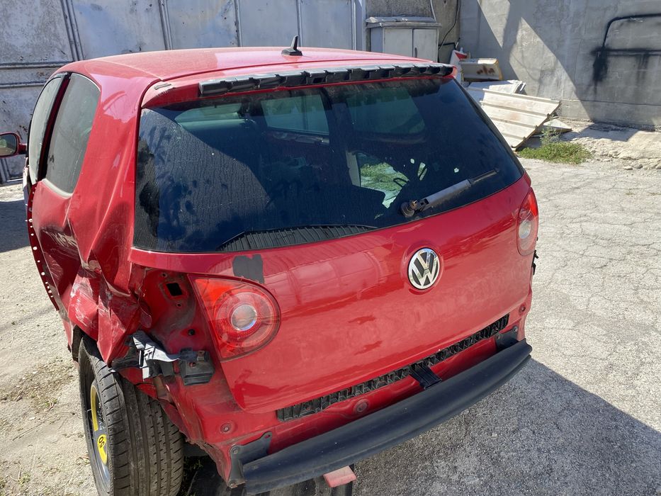 Багажник 3та врата голф 5 2006г