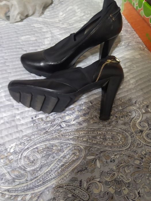 Кожаная обувь—туфли ботиночки,туфли черные