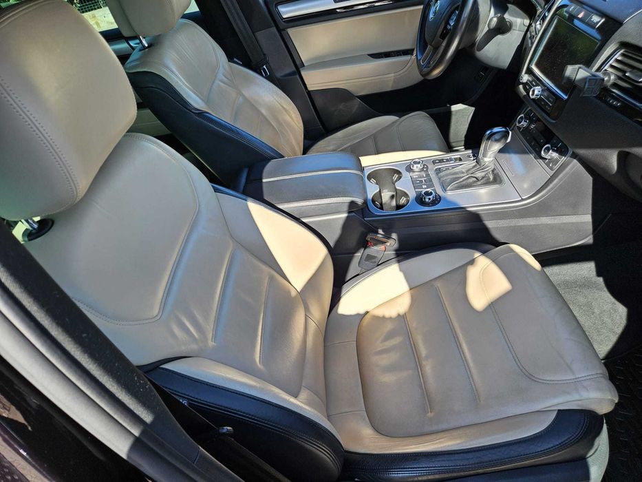 VW Touareg Hybrid an 2012 380 cai varianta Exclusive FULL, 16.990 euro