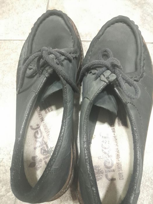 Детски мокасини.