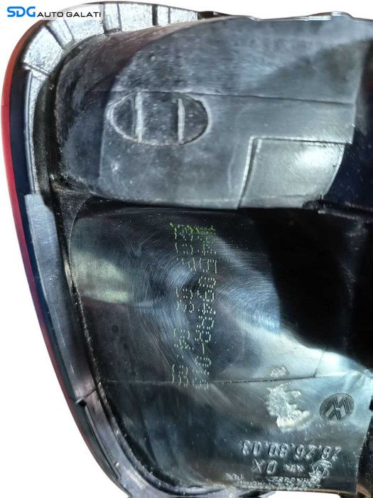 Tripla Stop Lampa Dreapta de pe Haion Hayon Portbagaj Volkswagen Touareg 7L Facelift FL 2002 - 2010 [LS0257]