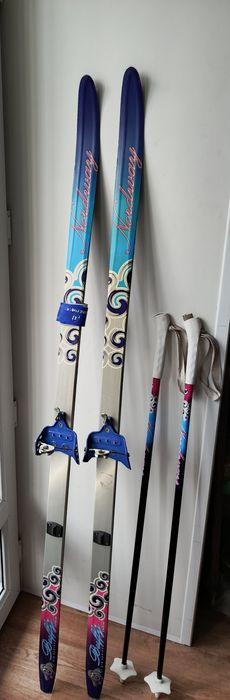 Детские лыжи с ботинками