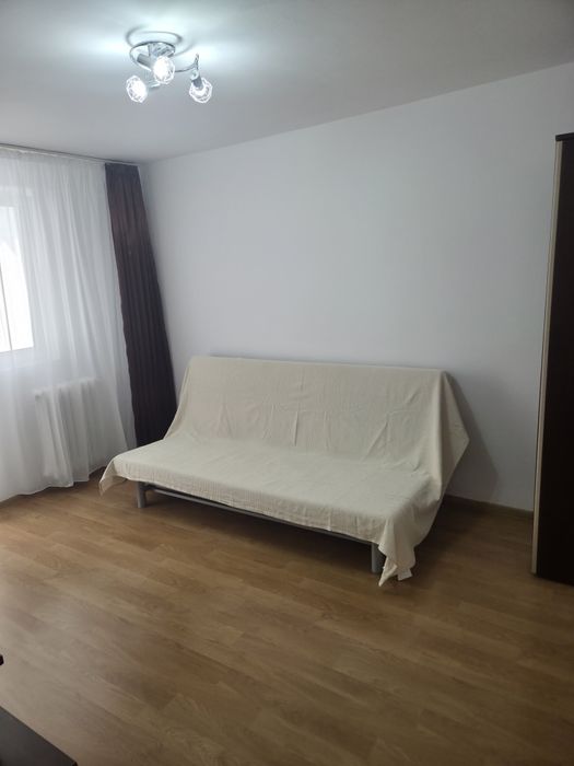 Apartament 2 camere metrou