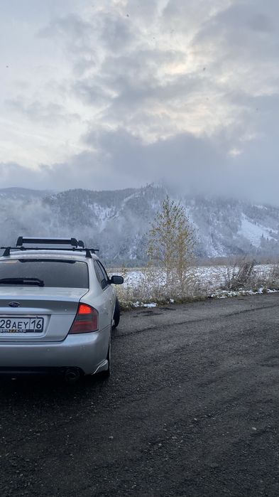 Продам subaru legacy.