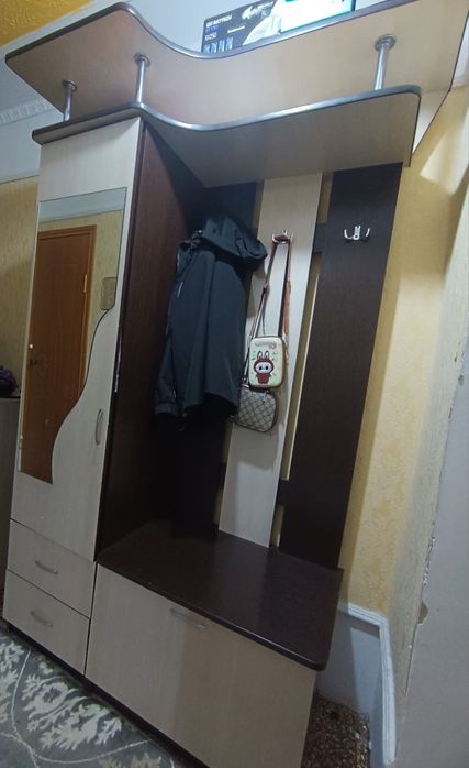 Продается прихожая
