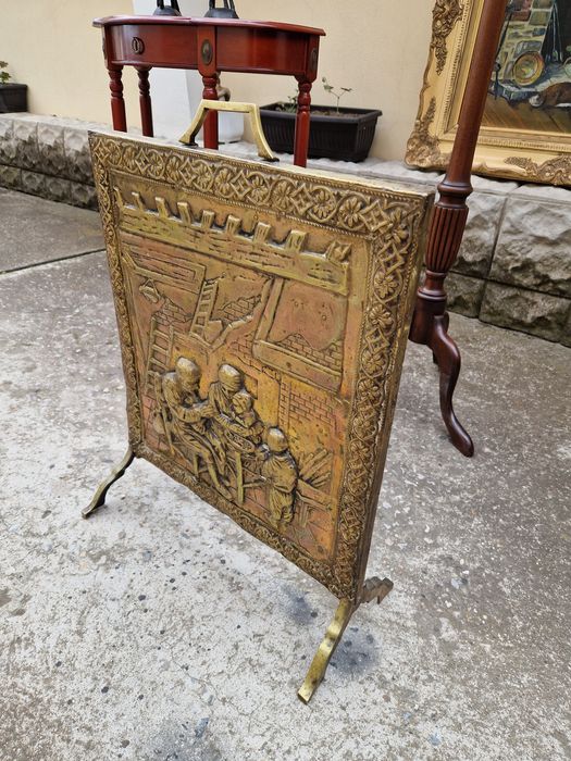 Уникално антикварно английско пано решетка за пред камина