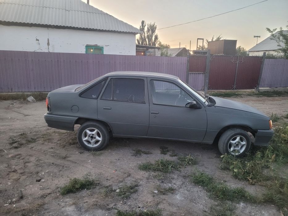 Продам Деу реисер