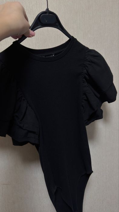 Боди zara Размер М 200.000